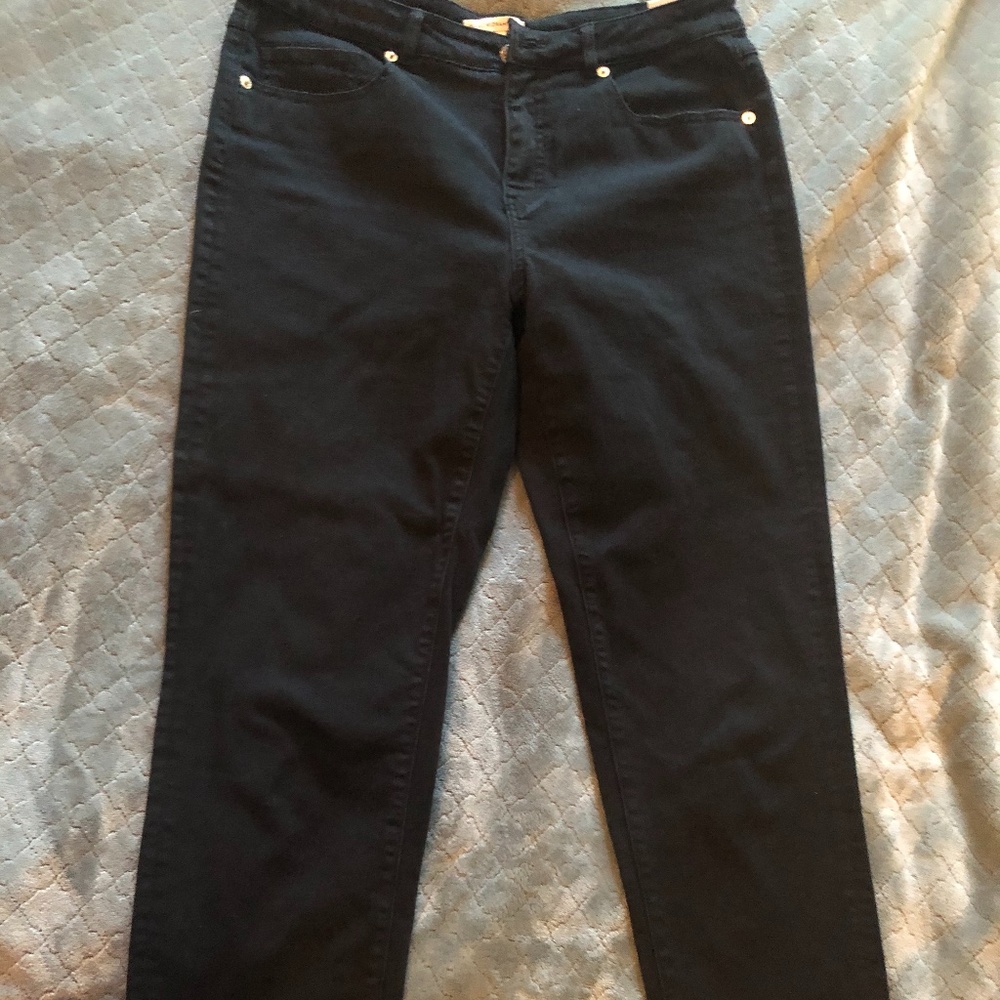 Black Casual Paints Size 12